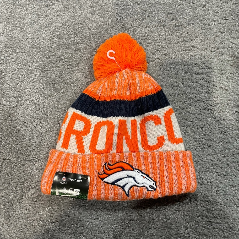 New Era Denver Broncos Beanie